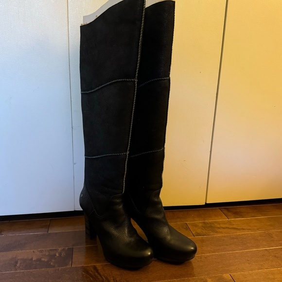 UGG Over The Knee Boots In Black Leather And Suede - Picture 6 of 16